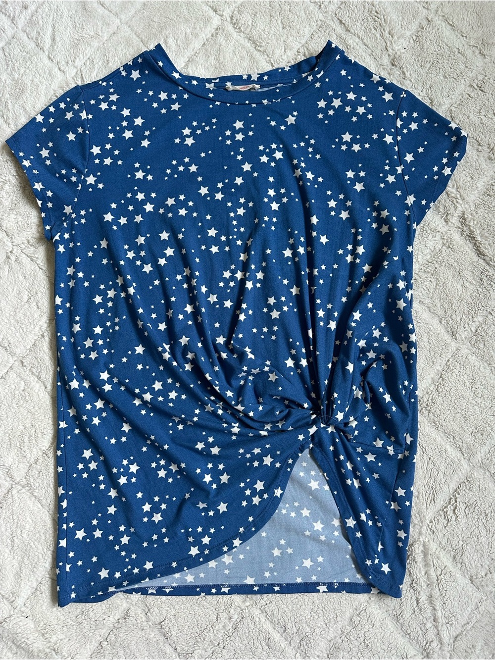 Humming Bird | Blue & White Stars Twist Top Short Sleeve Shirt | Size Small